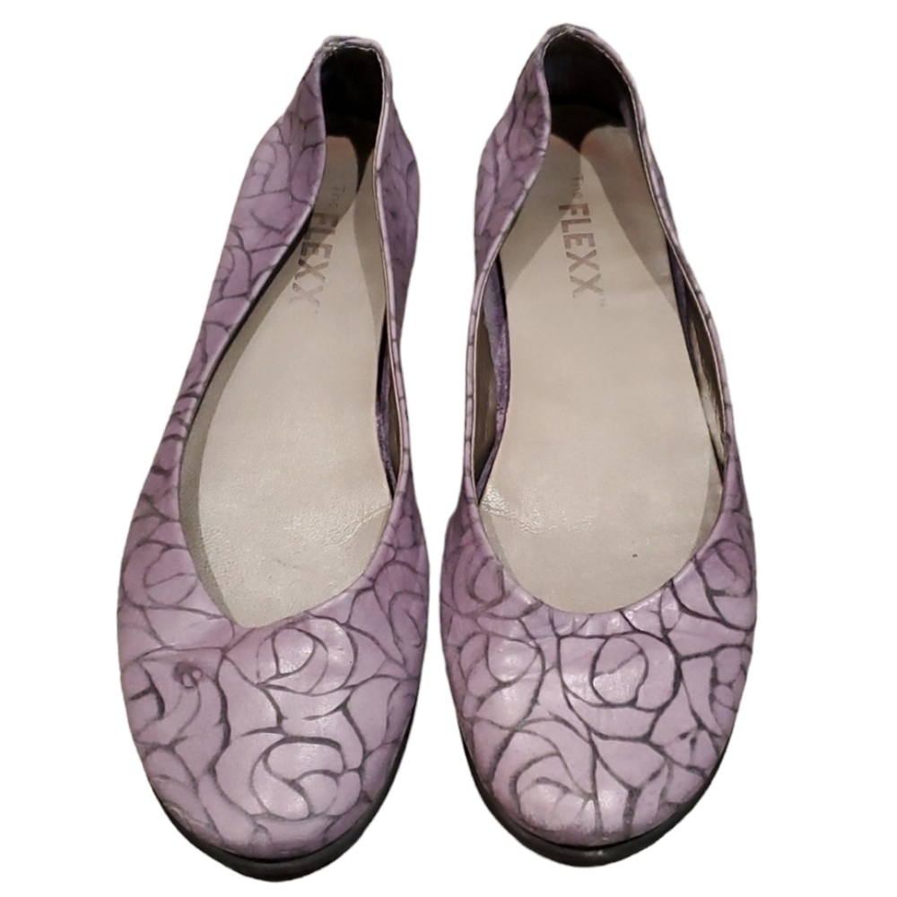 The FLEXX Women Ballet leather loafer slip on shoes sz 8B